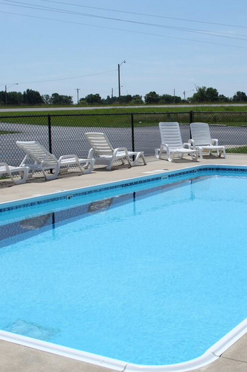 Hotel Amenities in Carlyle Lake